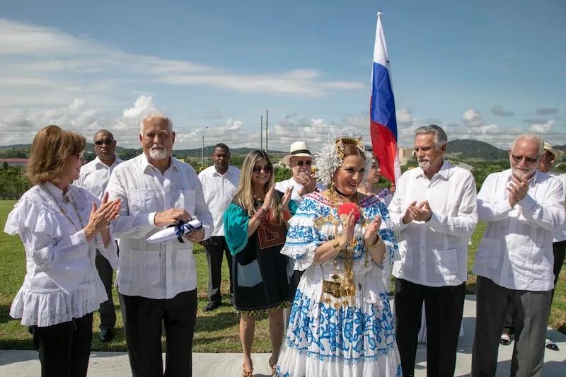 Fotografía de archivo presentación artística