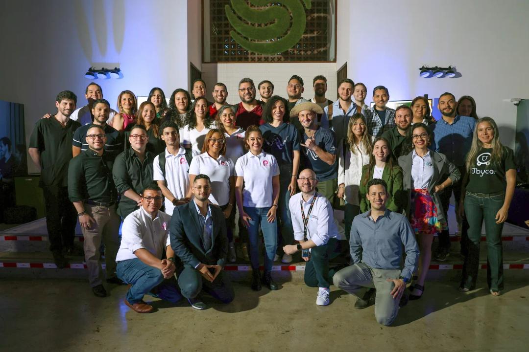 Grupo participante del proyecto incubación y desarrollo de Ciudad del Saber