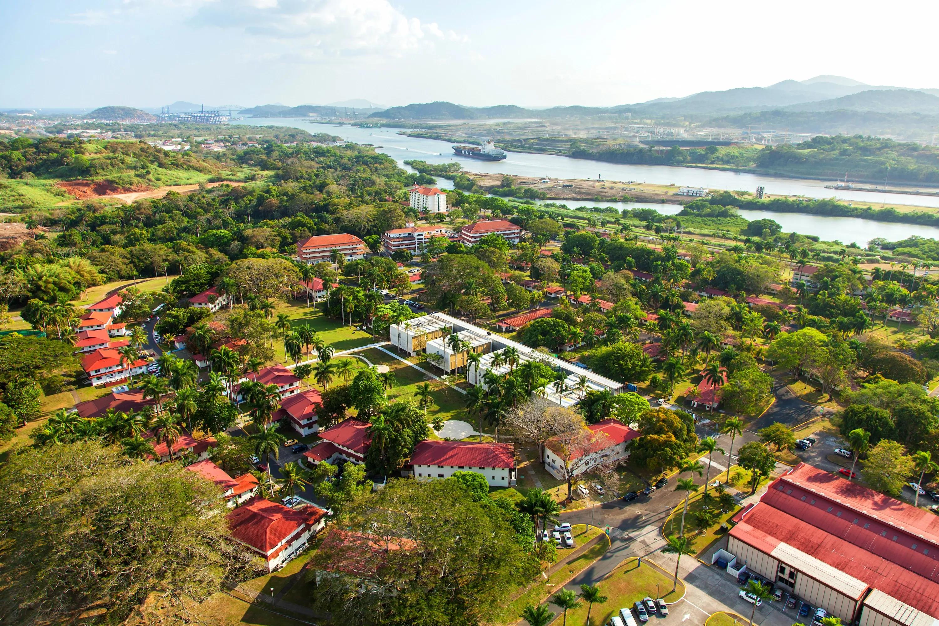 Vista aérea desde un dron de Ciudad del Saber
